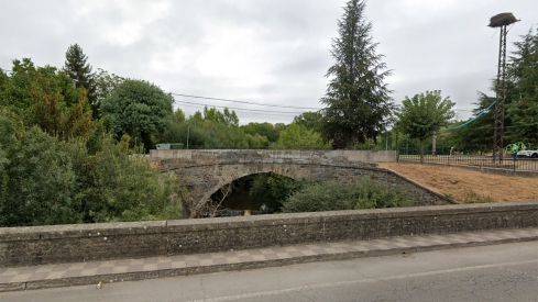 Puente sobre el río Boeza en Las Ventas de Albares