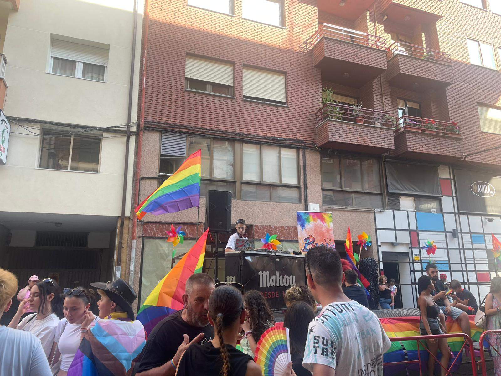 WhatsApp Image 2025 06 27 at 21.20.51