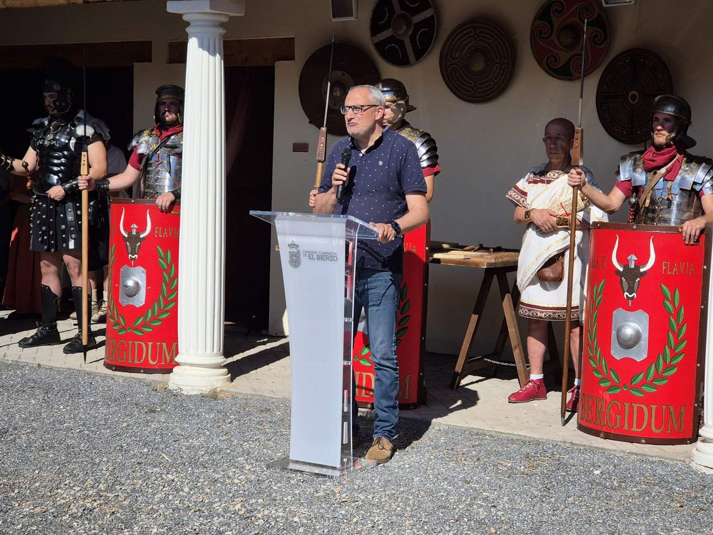 Lvdvs Avrvm en la Domus de Carucedo (6) Lvdvs Avrvm en la Domus de Carucedo (6)