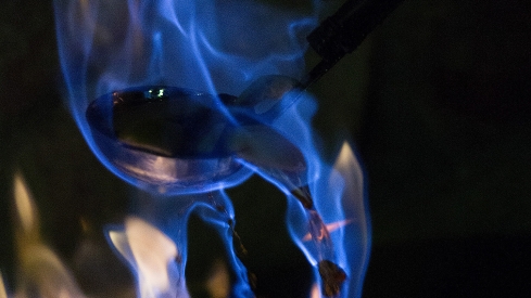 Atendidas varias por personas por quemaduras en la queimada en las fiestas de Magaz de Arriba (Arganza)