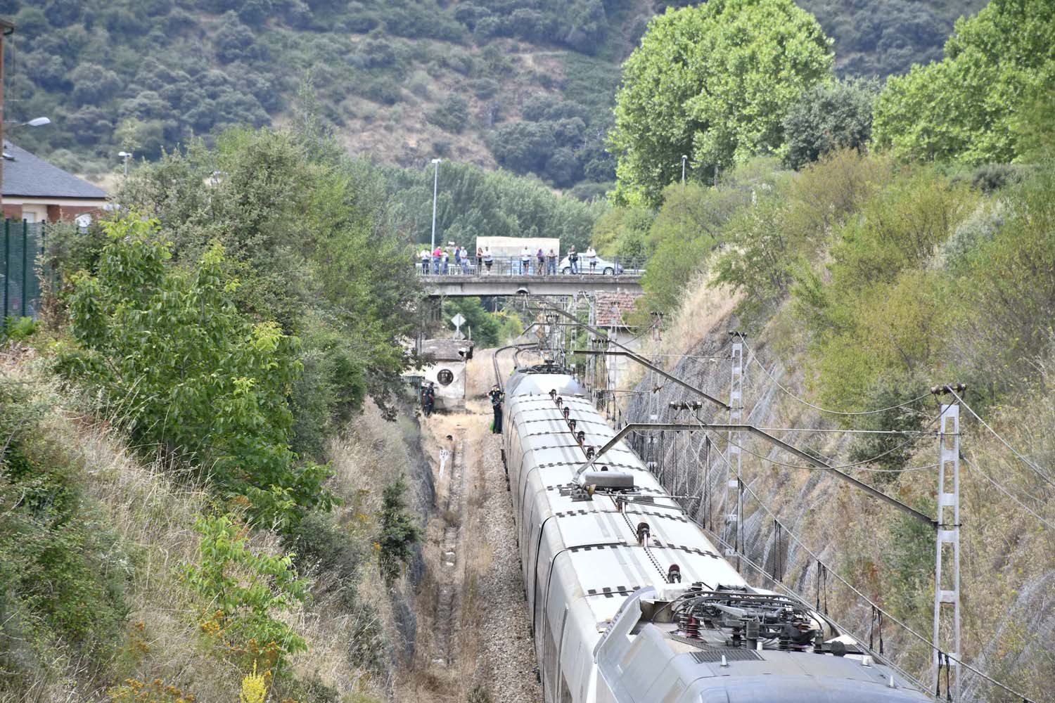 Un tren arrolla a una persona en Ponferrada (3)