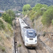 Un tren arrolla a una persona en Ponferrada (2)