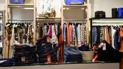 Rebajas en Teatriz 10