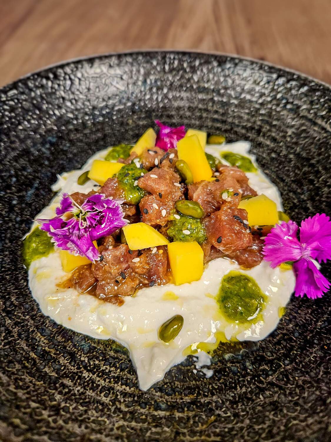 Uno de los platos que se prepararon para las II Jornadas Atún Rojo del Restaurante Lumiere de León