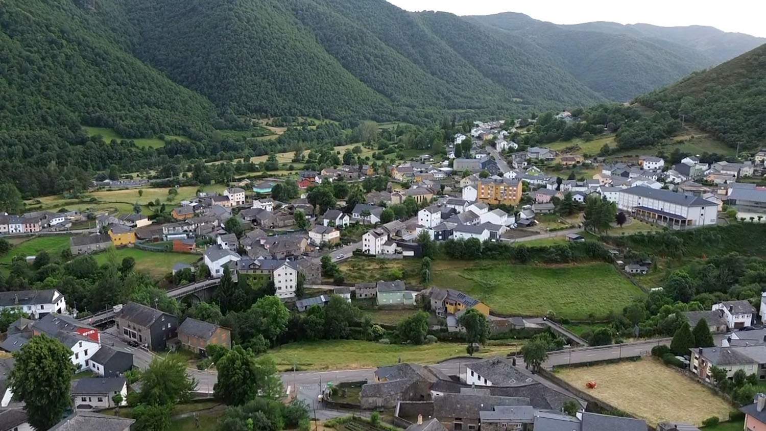 Caboalles de Abajo Del Cielo a la Raíz del Bierzo (1)