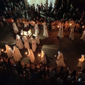 Desfile de la Noche Templaria de Ponferrada. Cifras de la Noche Templaria Desfile de la Noche Templaria de Ponferrada. Cifras de la Noche Templaria