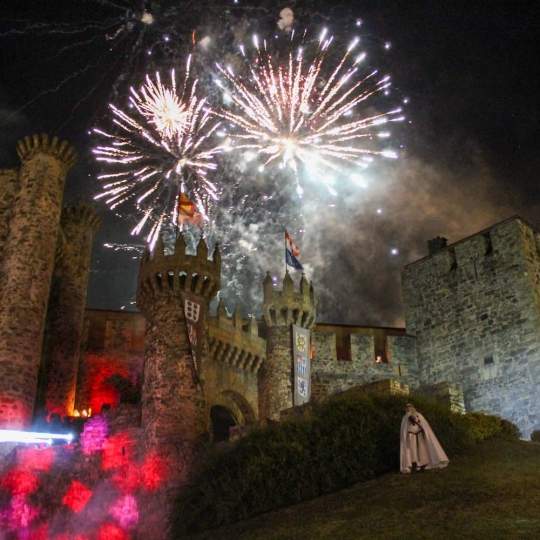 Foto del Desfile de la Noche Templaria Foto del Desfile de la Noche Templaria