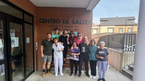 Participantes de la iniciativa 'Camina por la salud' de Puente de Domingo Flórez 