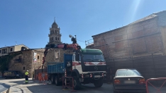 Obras de derrumbe de los edificios de la calle Gil y Carrasco