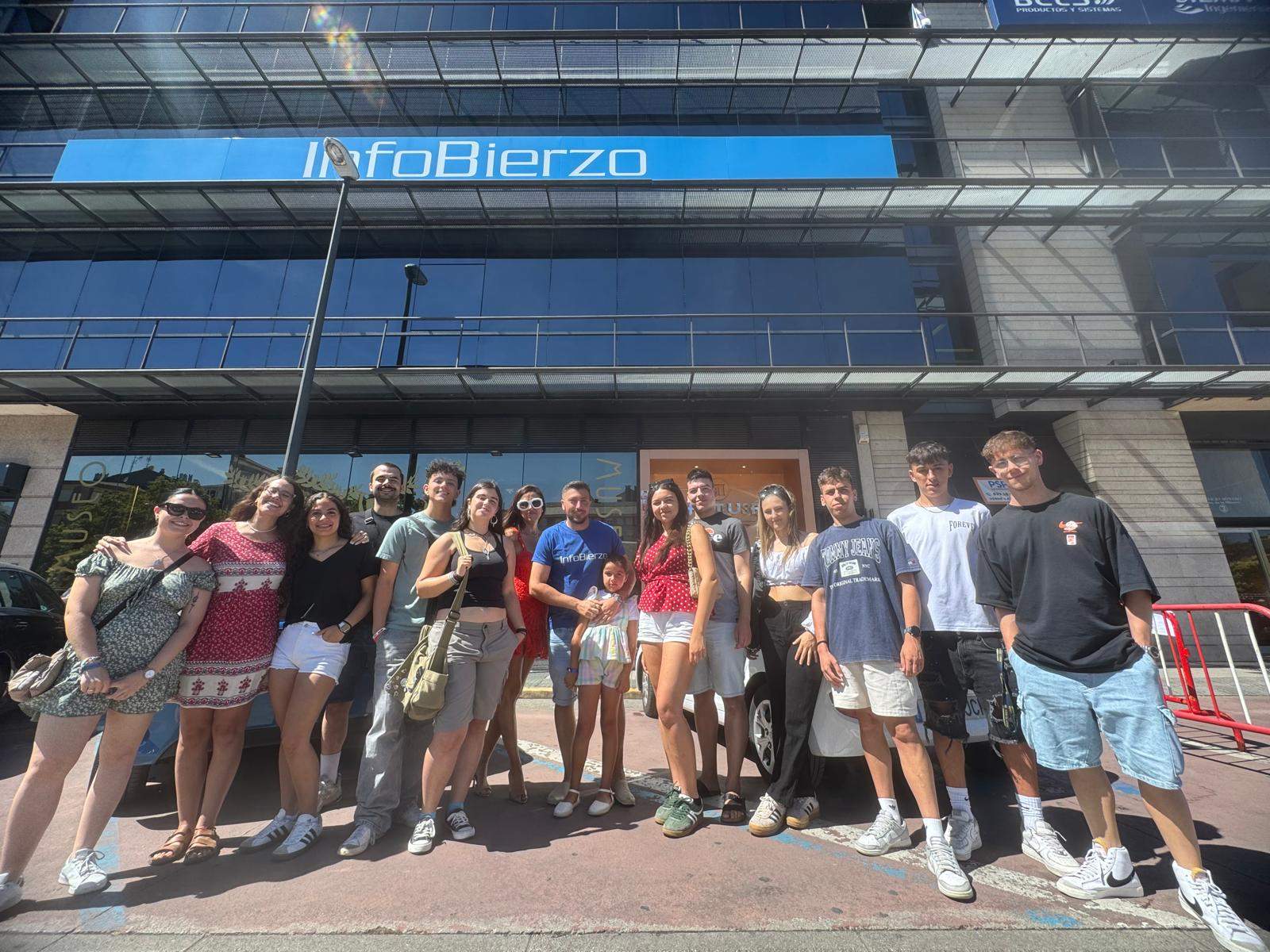 Feliz generación, InfoBierzo cumple 18 años (4)