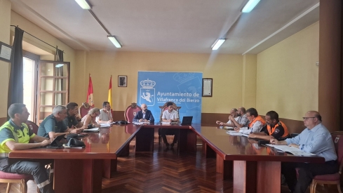 Dispositivo de seguridad para el Fiestizaje de Villafranca del Bierzo: Cacheos preventivos, controles de alcoholemia y drogas en carretera Dispositivo de seguridad para el Fiestizaje de Villafranca del Bierzo: Cacheos preventivos, controles de alcoholemia y drogas en carretera