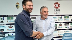Presentacion Estevez Ponferradina | Fernando Estévez llega a la Ponferradina "con la idea de retomar el fútbol profesional"
