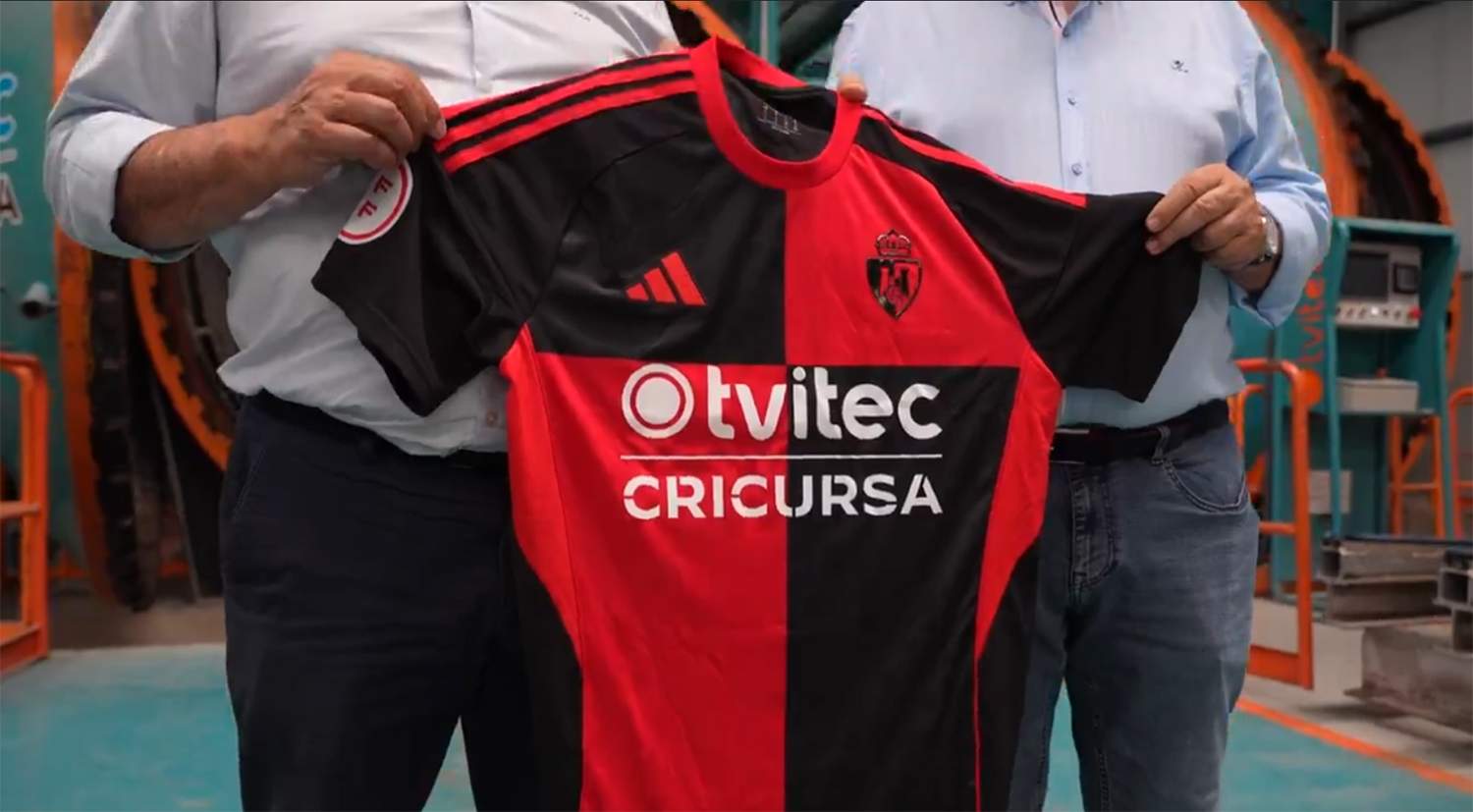 Segunda equipación de la Ponferradina