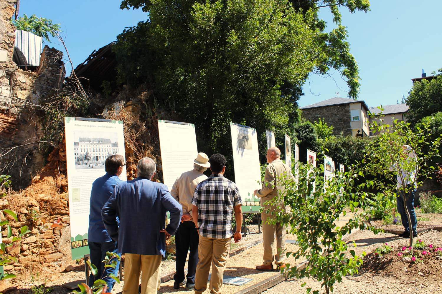 Inauguración del Jardín Romántico de Villafranca del Bierzo (2)