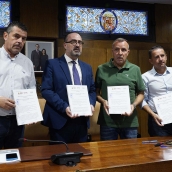 Ponferrada sella un "acuerdo histórico" con sindicatos y patronal para fomentar el empleo y reforzar las políticas sociales