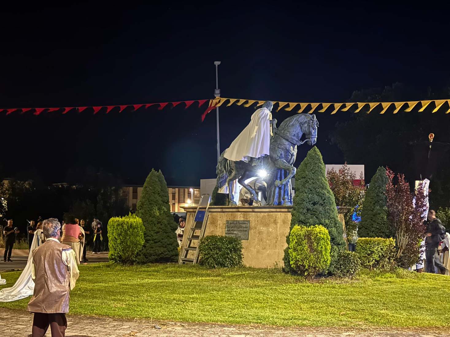 Imposición de la capa templaria de Bembibre(3) Imposición de la capa templaria de Bembibre(3)