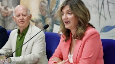 Campillo / ICAL. La rectora de la Universidad de León, Nuria González, y el presidente del Patronato de la Fundación Reserva de la Biosfera Alto Bernesga, Antonio García, firman un convenio marco de colaboración entre ambas instituciones. Campillo / ICAL. La rectora de la Universidad de León, Nuria González, y el presidente del Patronato de la Fundación Reserva de la Biosfera Alto Bernesga, Antonio García, firman un convenio marco de colaboración entre ambas instituciones.