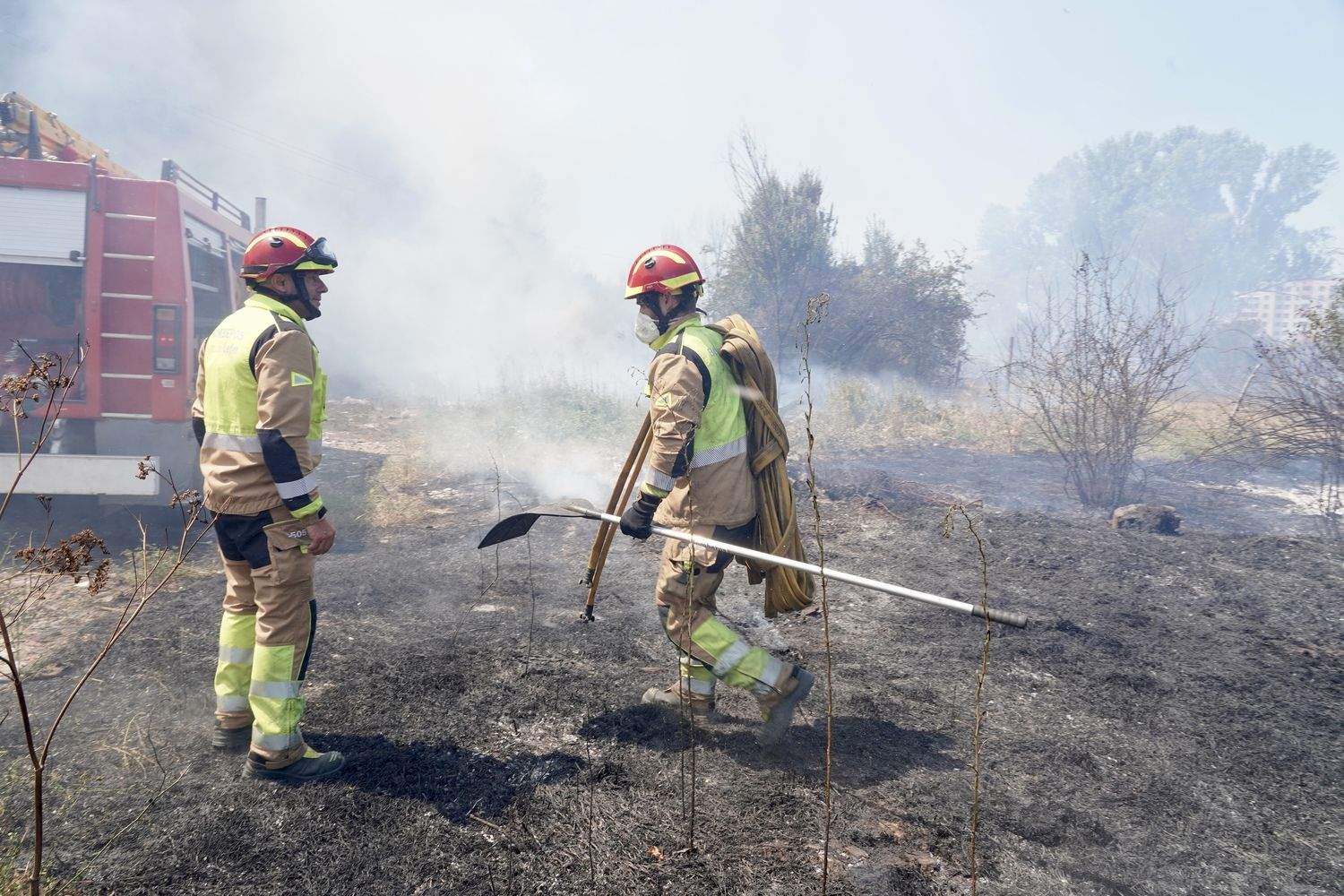 Incendio frente a la Escuela de Ingeniería Agraria y Forestal de León | Campillo / ICAL