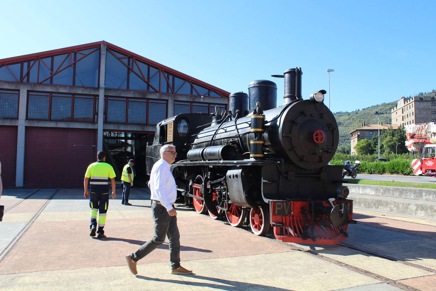 Traslado de la locomotora PV 31 de Ponferrada a los Talleres Ferroviarios de Villablino (4)