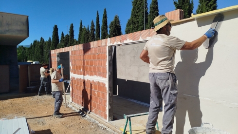 La Escuela de Educación Infantil Municipal Camino de Santiago contará con nueva zona de acceso y protección ante inclemencias