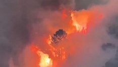 Incendio Villafranca del Bierzo. Fuente: AtBrif Incendio Villafranca del Bierzo. Fuente: AtBrif