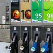 Estas son las gasolineras más baratas de la provincia de León de cara a las vacaciones de agosto. Archivo 