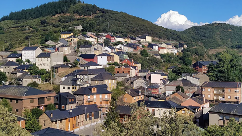 Torre del Bierzo 'pone la primera piedra' para la construcción de vivienda pública en el municipio 