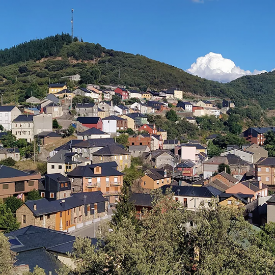 Imagen de archivo de Torre del Bierzo Imagen de archivo de Torre del Bierzo