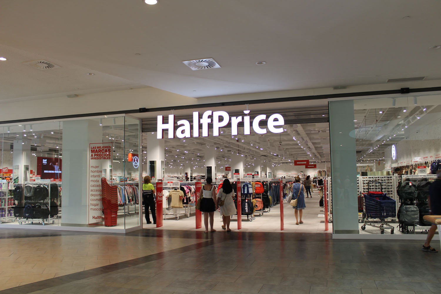 Apertura de HalfPrice en El Rosal