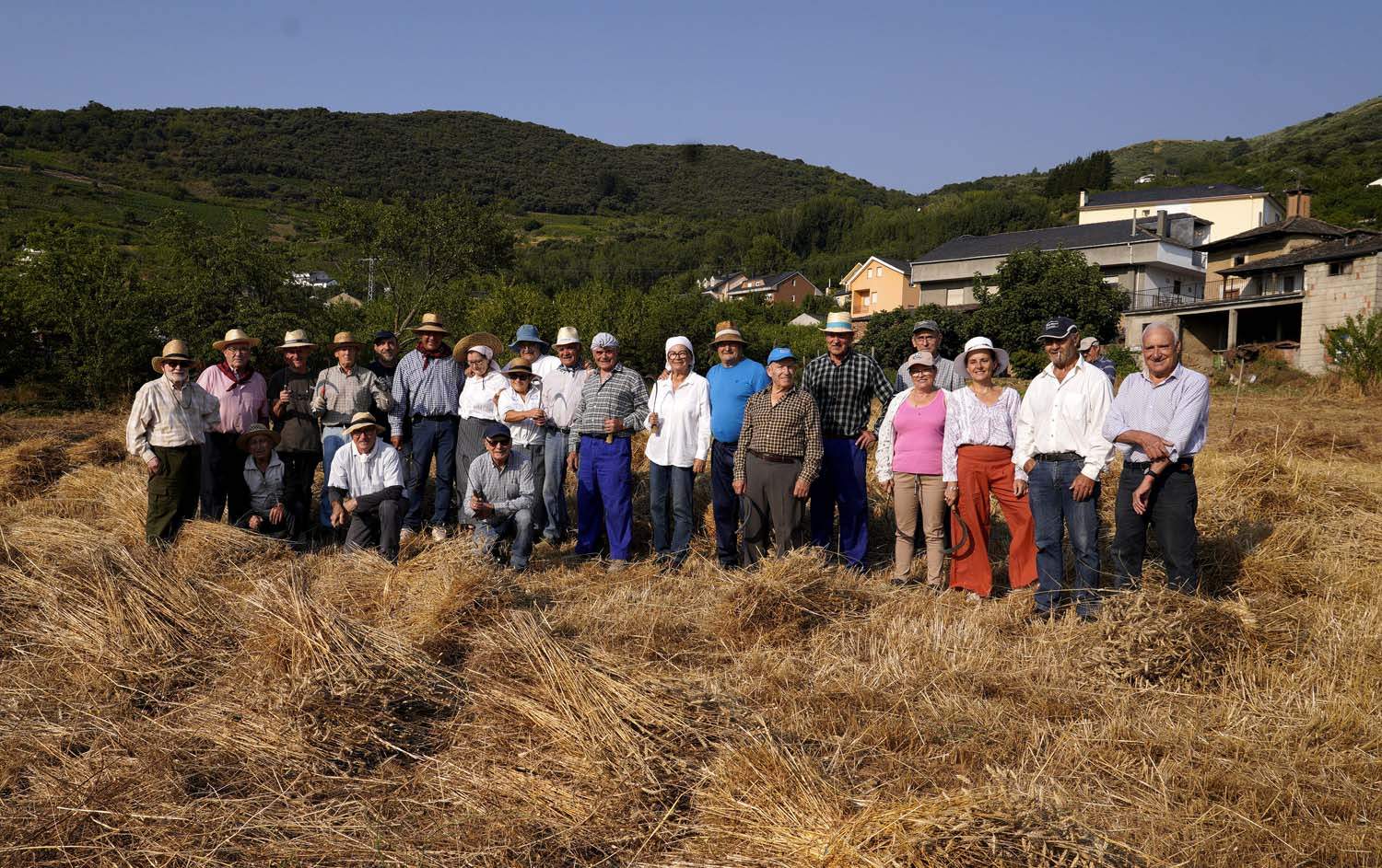 César HornijaICAL. VI Malla popular en Corullón (14)