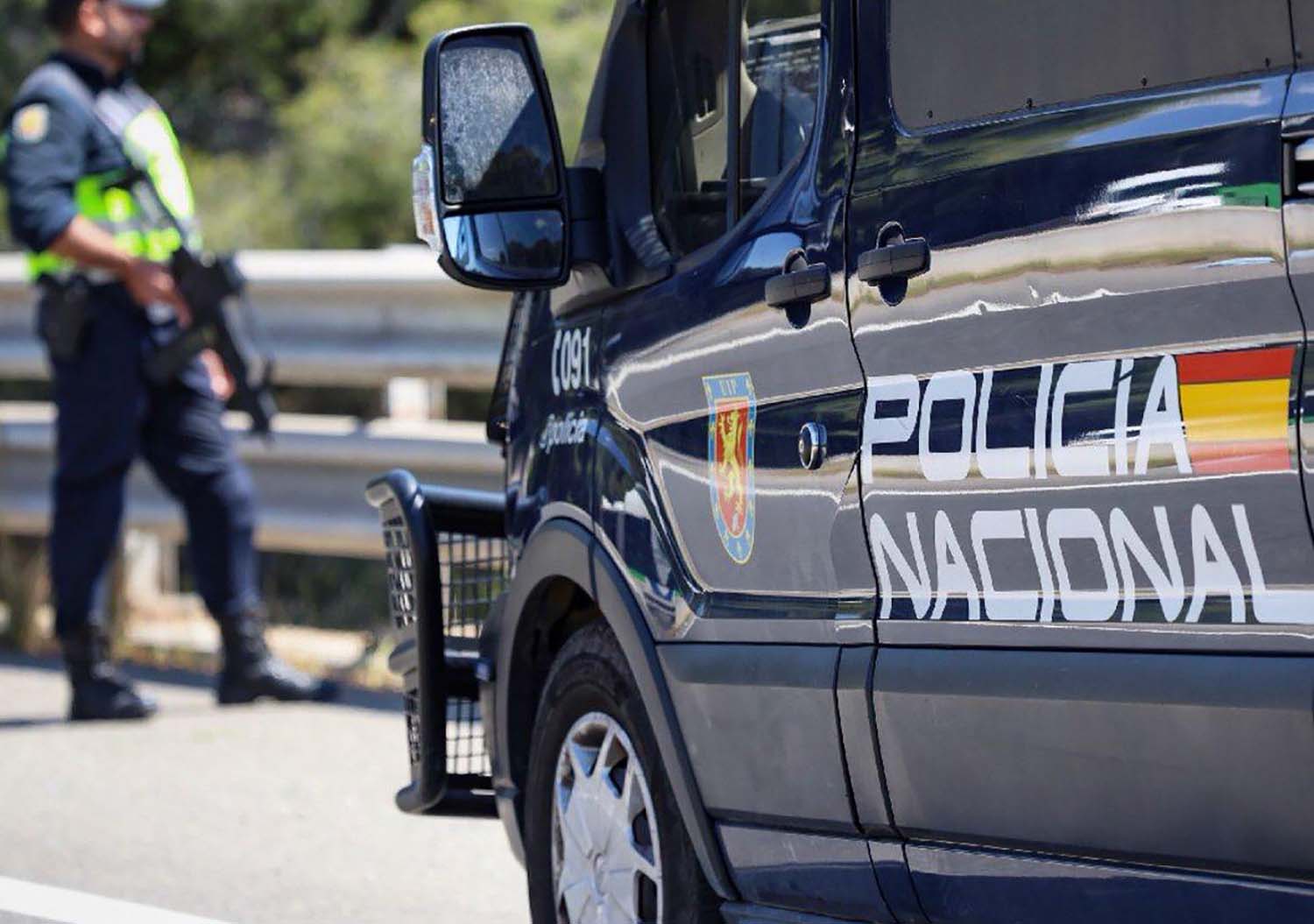 Policia Nacional | Localizan en Madrid a los tres autores de un robo con fuerza en una vivienda de León