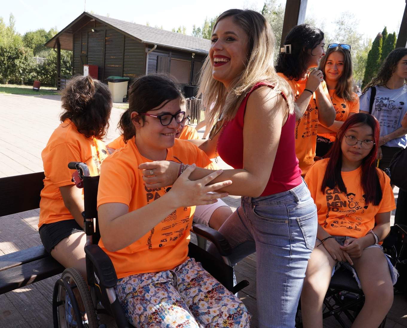 Presentación del campamento de Aspaym en el Bosque de los Sueños | Foto: César Hornija, ICAL. Presentación del campamento de Aspaym en el Bosque de los Sueños | Foto: César Hornija, ICAL.