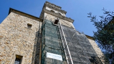 Andamio en la Basílica de la Encina para las obras del mirador Andamio en la Basílica de la Encina para las obras del mirador