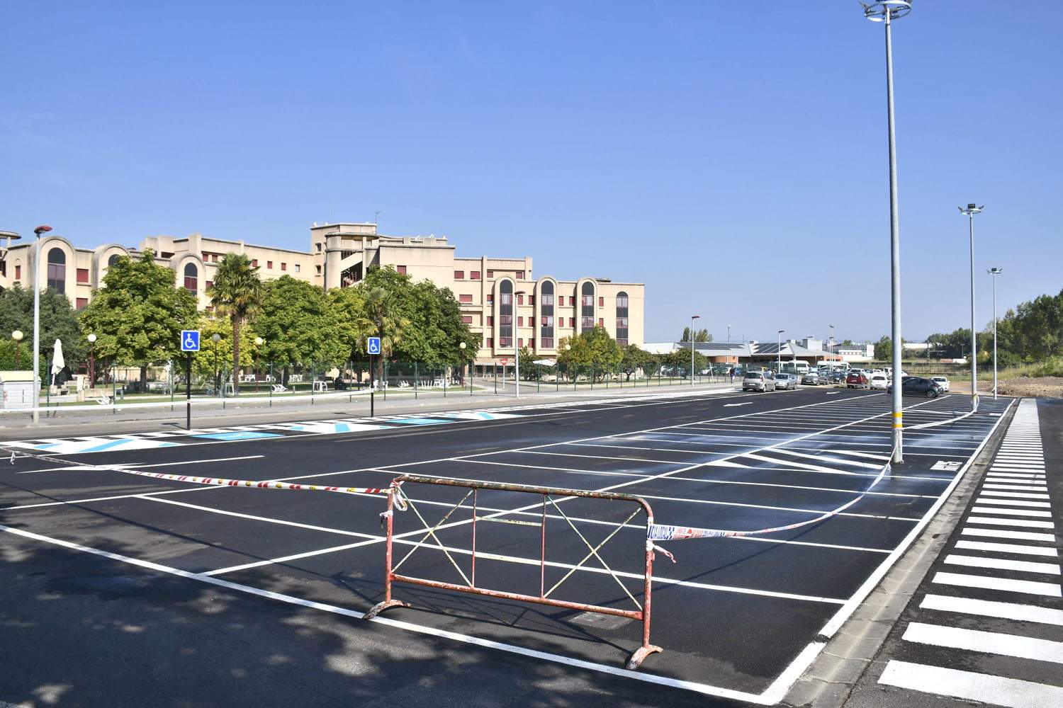 Aparcamiento del Centro de Salud III (4)