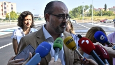 Morala defiende el equilibrio entre el "derecho al descanso y las tradiciones" en el caso del silencio de las campanas de San Ignacio