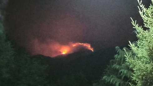 Incendio de Yeres | Castilla y León mantiene cinco incendios en nivel 2 de peligrosidad y tres en uno, junto a seis activos