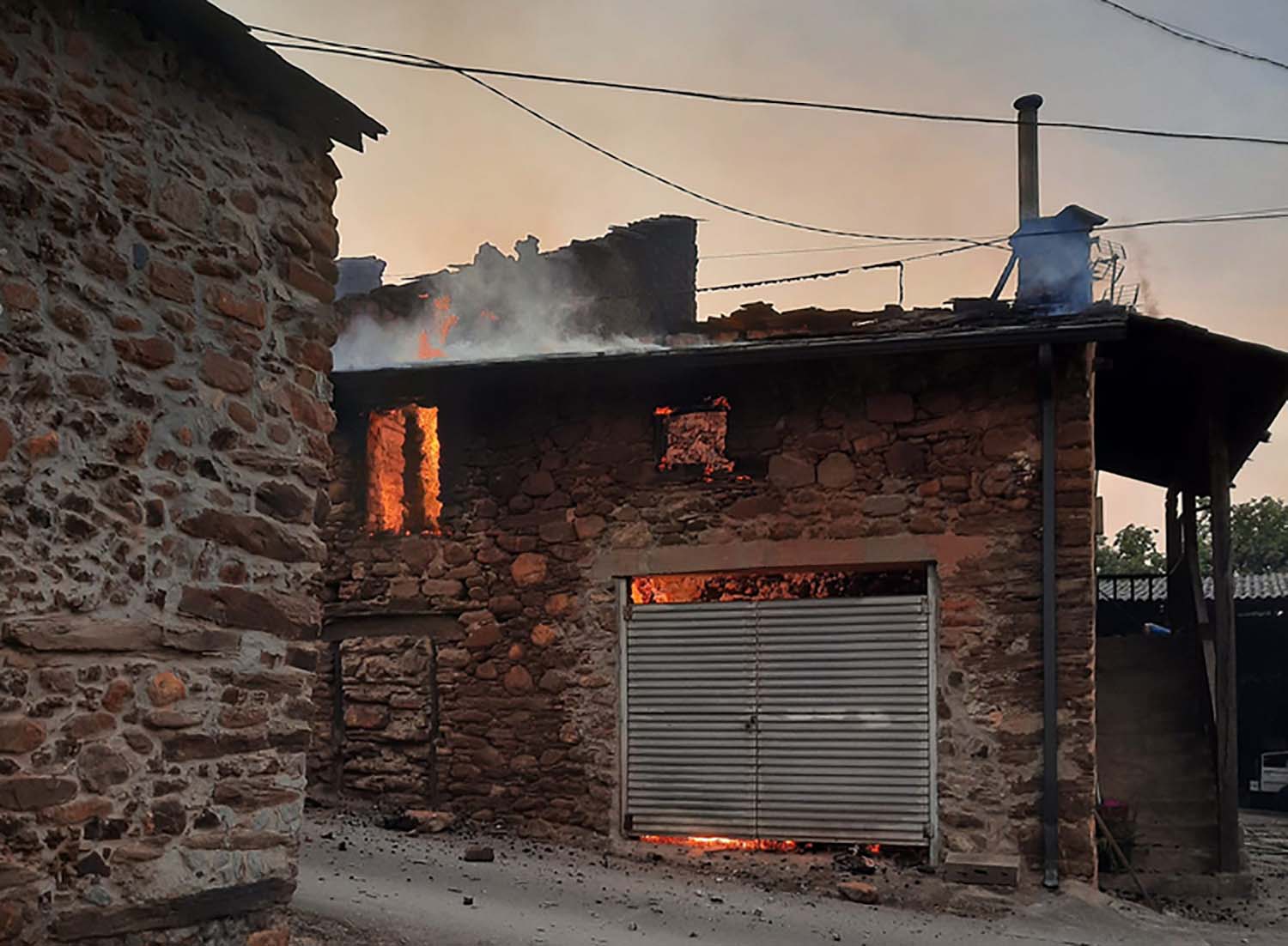 Casas afectadas en pueblo de Médulas 4. ICAL 