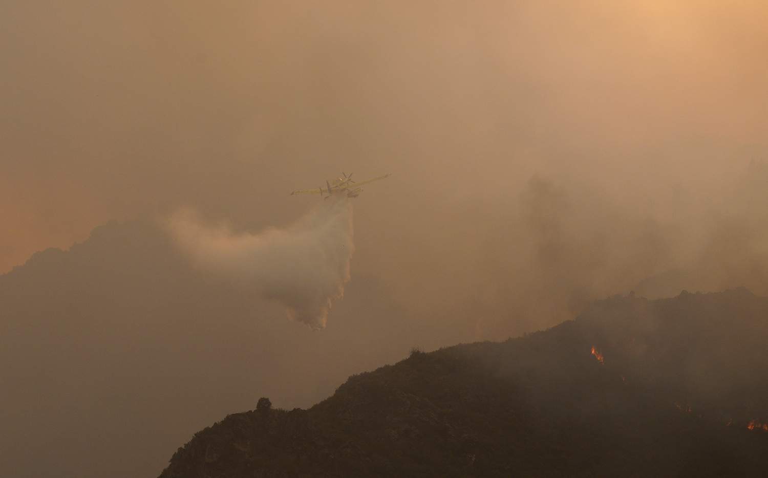 Incendio de Paradiña | César Hornija / ICAL Incendio de Paradiña | César Hornija / ICAL