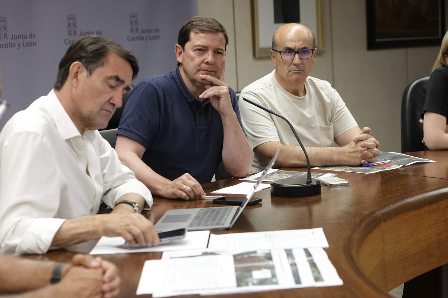 J.L Leal / ICAL. El presidente de la Junta, Alfonso Fernández Mañueco durante la rueda de prensa en Zamora