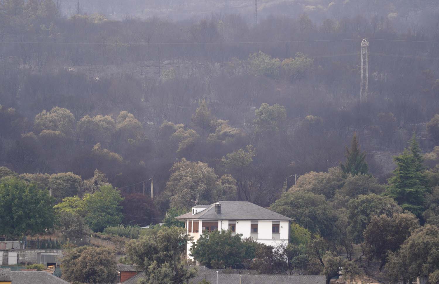 César HornijaICAL. Incendio en Las Médulas(3)