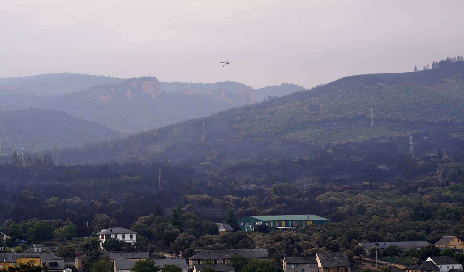 César HornijaICAL. Incendio en Las Médulas(4)