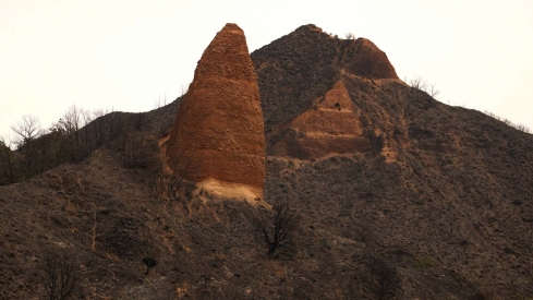César Hornija ICAL. Efectos del incendio en Las Médulas (3) César Hornija ICAL. Efectos del incendio en Las Médulas (3)