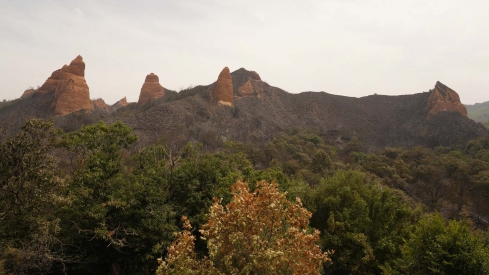 César Hornija ICAL. Efectos del incendio en Las Médulas (5) César Hornija ICAL. Efectos del incendio en Las Médulas (5)