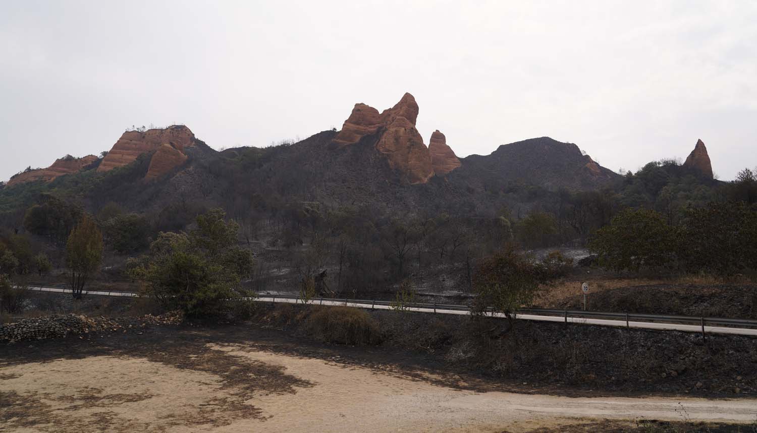 César HornijaICAL. Efectos del incendio en Las Médulas (11)