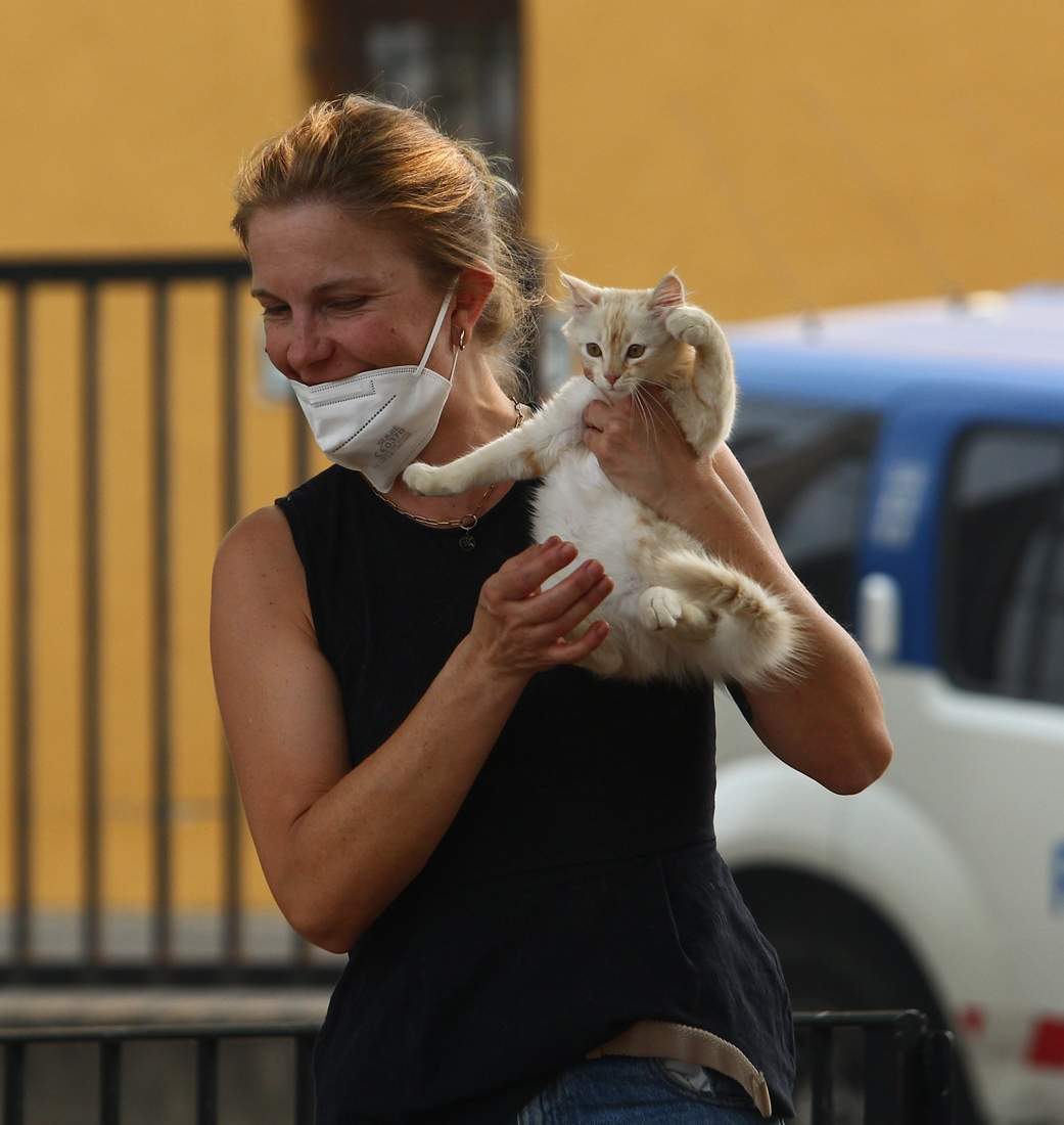 Vecinos desalojados de Peñalba de Santiago, Bouzas, San Cristóbal de Valdueza, Espinoso de Compludo y Manzanedo de Valdueza por el incendio de Llamas de Cabrera (1)