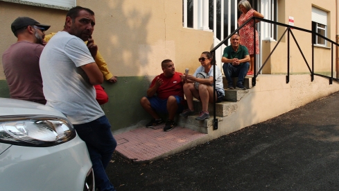 Vecinos desalojados de Peñalba de Santiago, Bouzas, San Cristóbal de Valdueza, Espinoso de Compludo y Manzanedo de Valdueza por el incendio de Llamas de Cabrera (13)