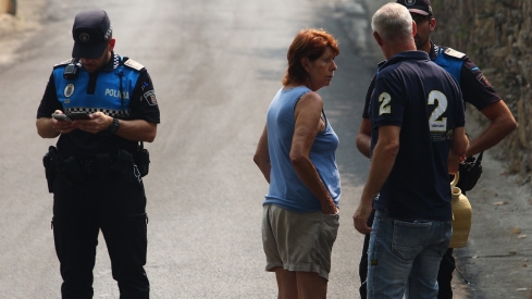 Vecinos desalojados de Peñalba de Santiago, Bouzas, San Cristóbal de Valdueza, Espinoso de Compludo y Manzanedo de Valdueza por el incendio de Llamas de Cabrera (20)