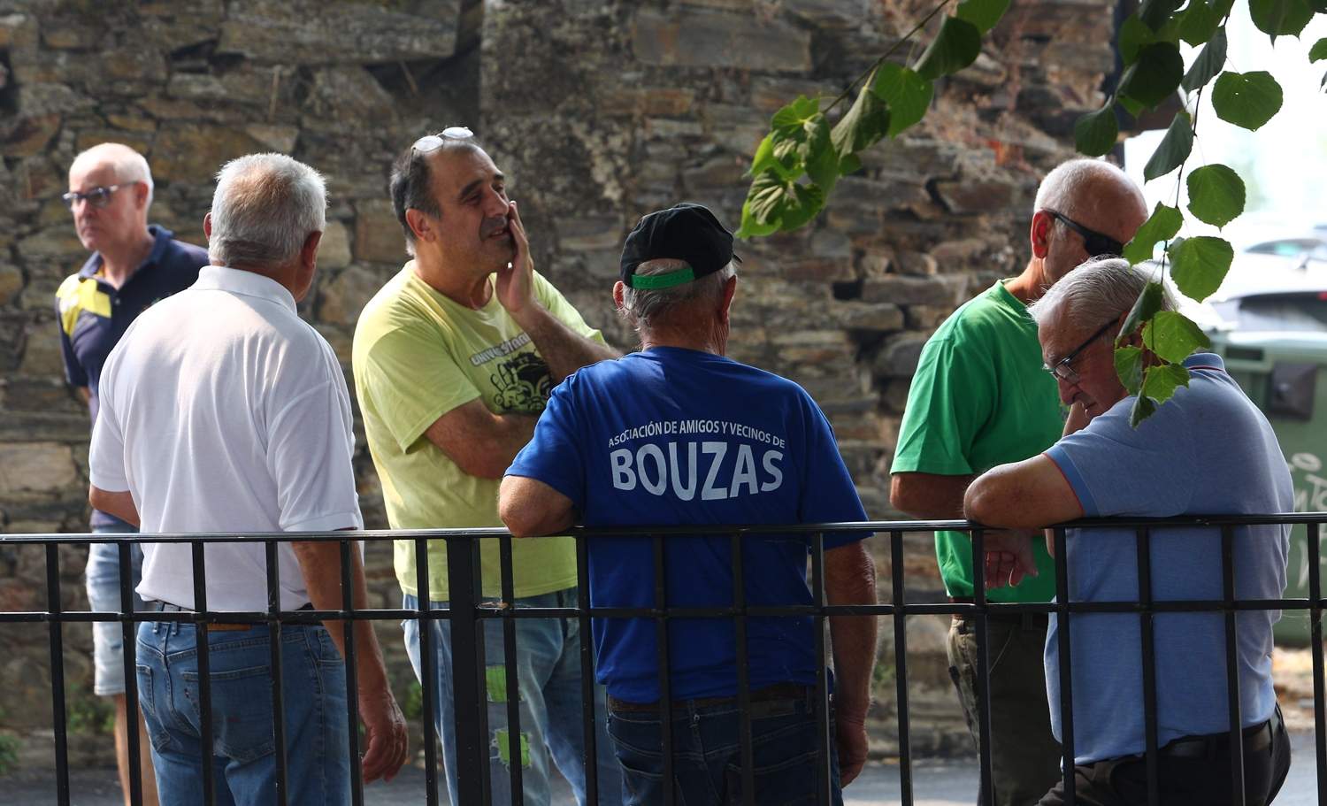 Vecinos desalojados de Peñalba de Santiago, Bouzas, San Cristóbal de Valdueza, Espinoso de Compludo y Manzanedo de Valdueza por el incendio de Llamas de Cabrera (21)