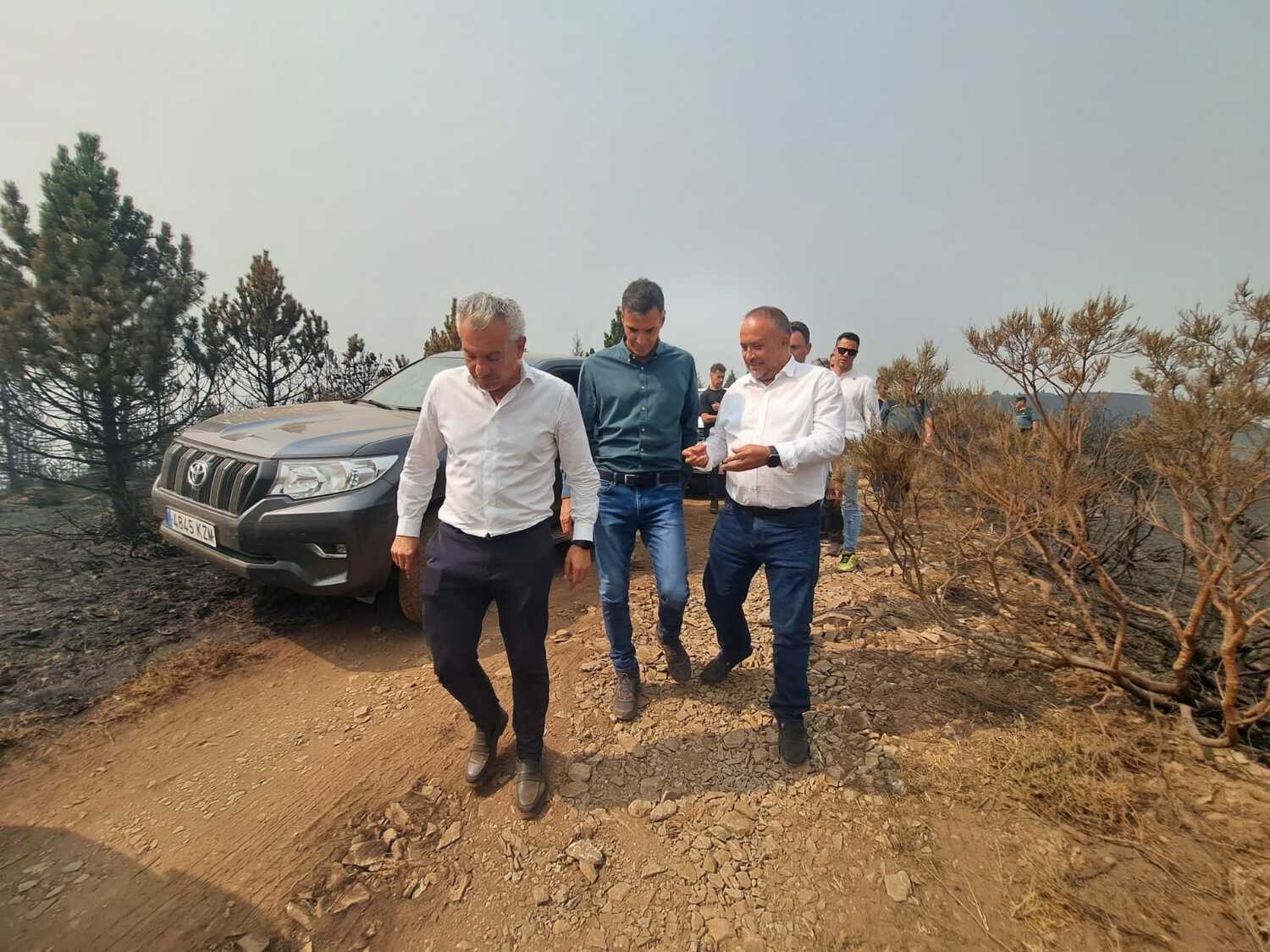 Visita de Pedro Sánchez a la zona afectada por el incendio de Orallo, en Villablino | Diputación de León Visita de Pedro Sánchez a la zona afectada por el incendio de Orallo, en Villablino | Diputación de León