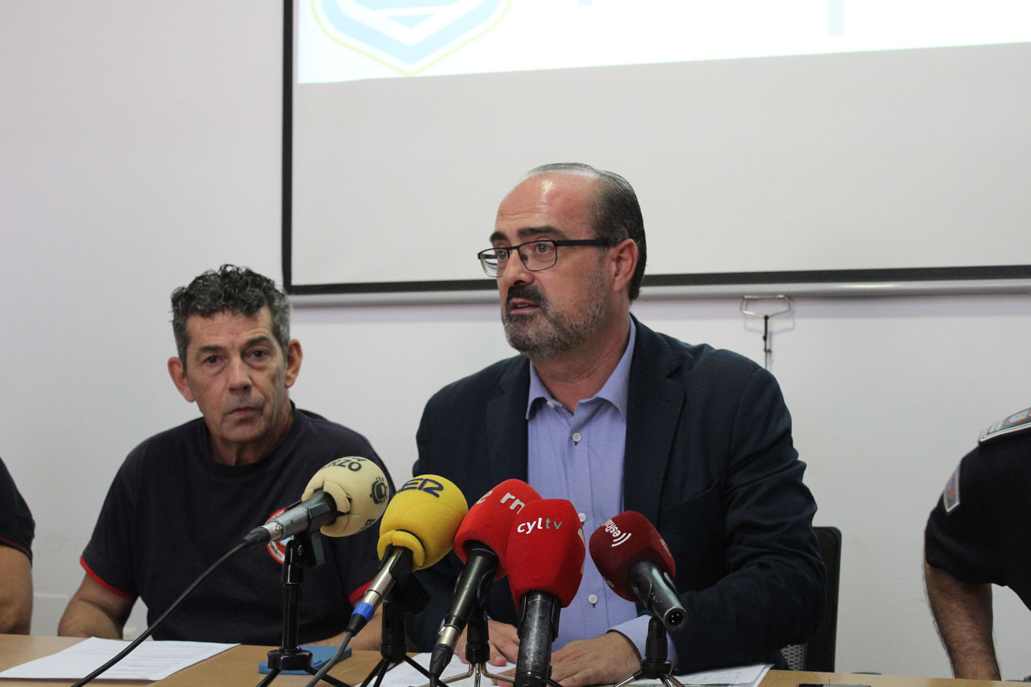 Actuación de bomberos e incendios Bierzo (1)